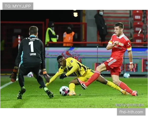 探访:为符合欧足联标准,柏林联合主场扩建工程加速进行 探访:为符合欧足联标准,柏林联合主场扩建工程加速进行